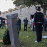 El presidente de la Generalitat en funciones, Artur Mas (i), durante el homenaje celebrado esta mañana al expresidente de la Generalitat Lluís Companys