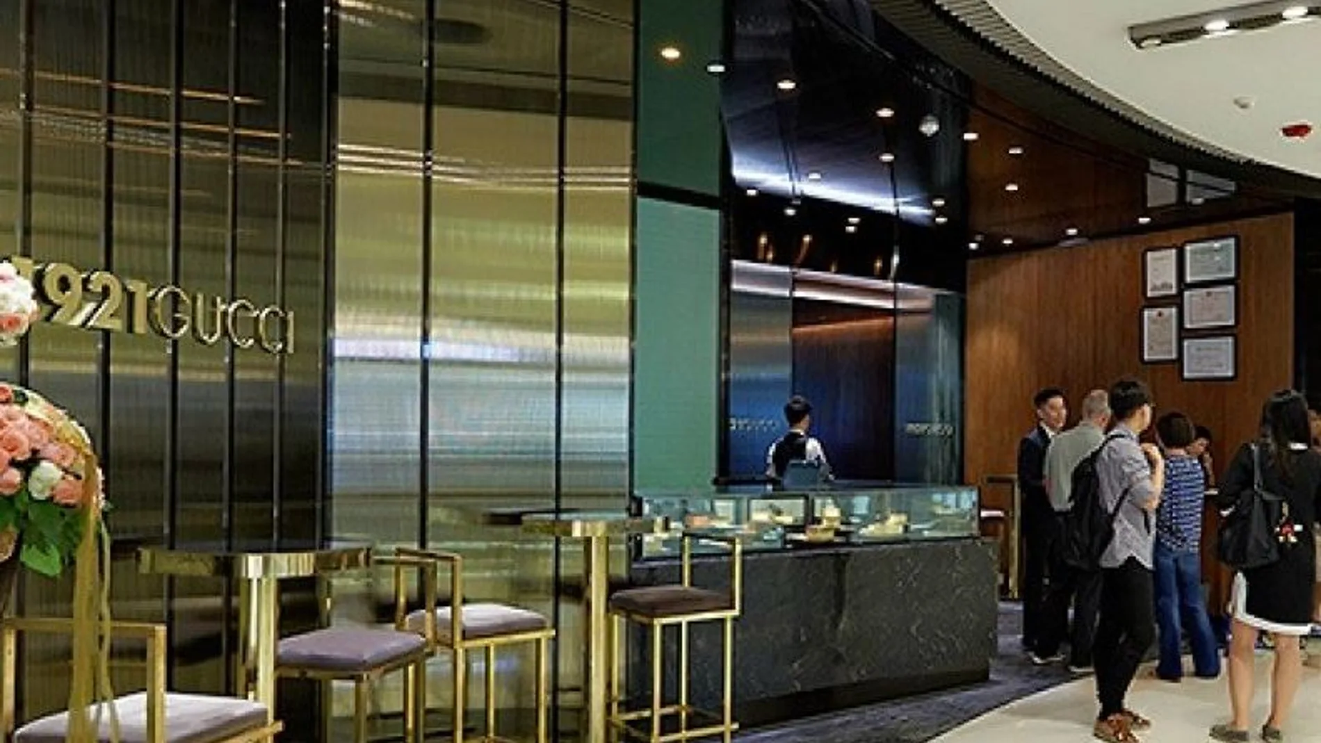 El restaurante funciona desde el pasado mes de julio en el centro comercial iAPM de la metrópoli oriental.