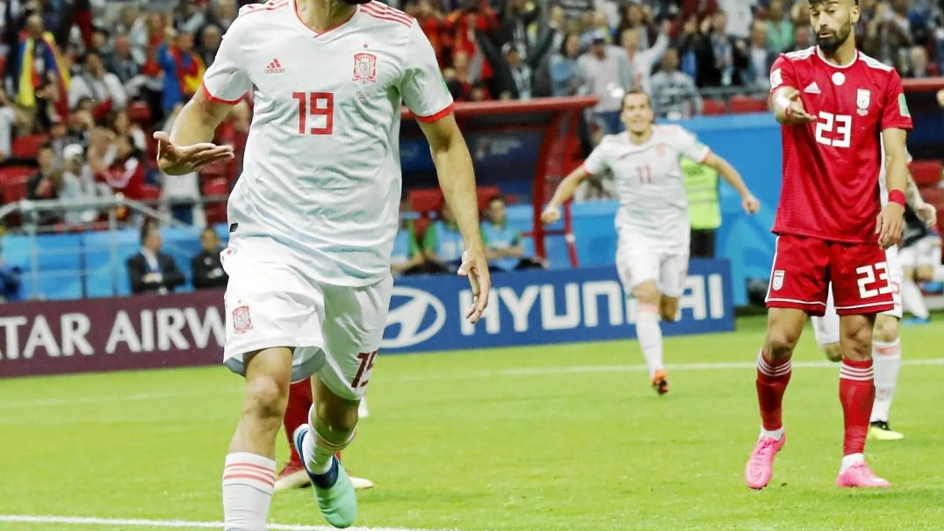 Diego Costa celebra el gol que dio el triunfo a España ante Irán