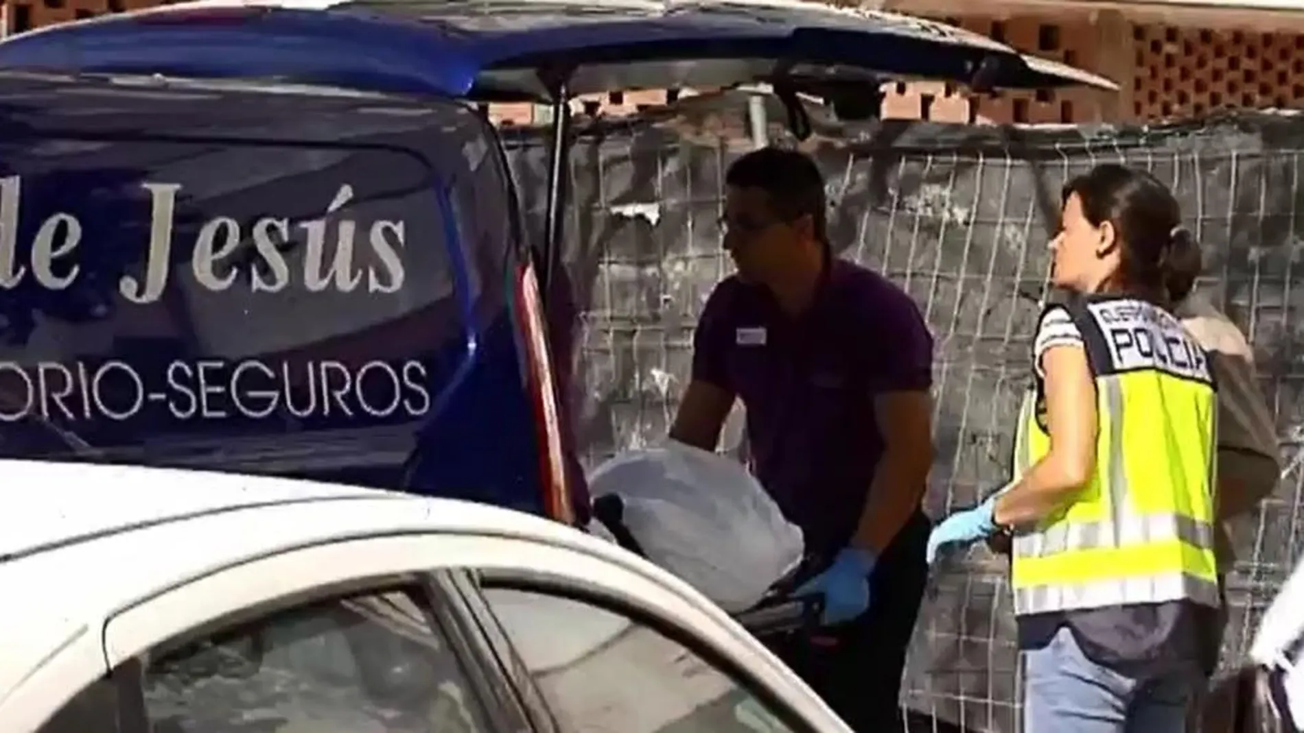Dos obreros de 32 y 45 años mueren al caer desde un andamio en Murcia