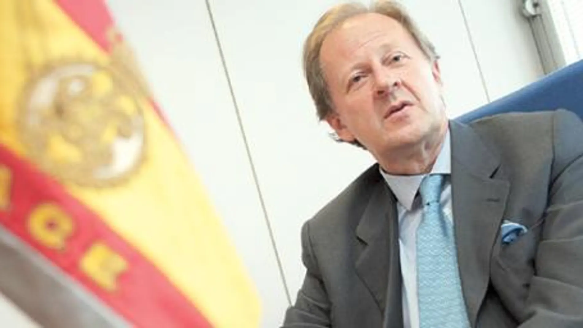 «El coche será insustituible en los próximos 50 años»