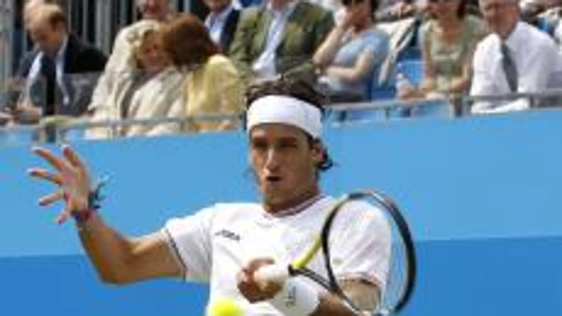 Feliciano López cae a las puertas de la final de Queen's