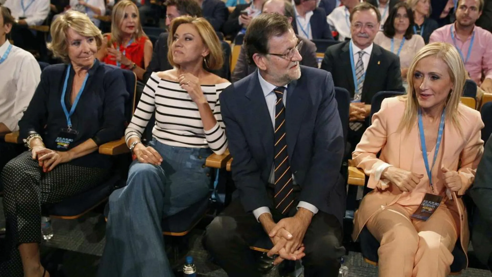 Esperanza Aguirre, María Dolores de Cospedal, Mariano Rajoy y Cristina Cifuentes al inicio de la conferencia política del PP.