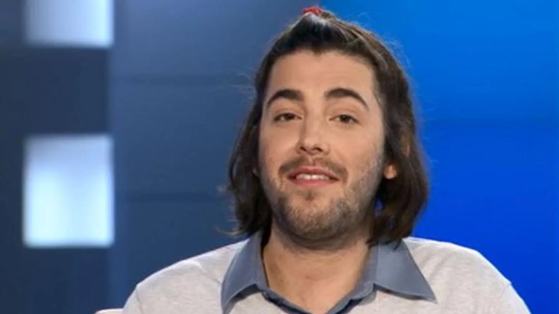 Salvador Sobral reaparece en televisión tras el trasplante de corazón