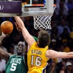 89-67. Los Lakers, con Gasol al borde del triple-doble, fuerzan el séptimo partido