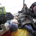 Las horas de espera repercutieron positivamente en los comercios del aeropuerto