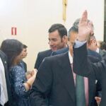 José Antonio Griñán, a la derecha, considera que la nueva financiación es la única que garantiza el acceso a la Educación y la Sanidad