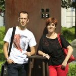 Los portavoces de Podemos en Euskadi Xabier Benito y Neskutz Rodríguez