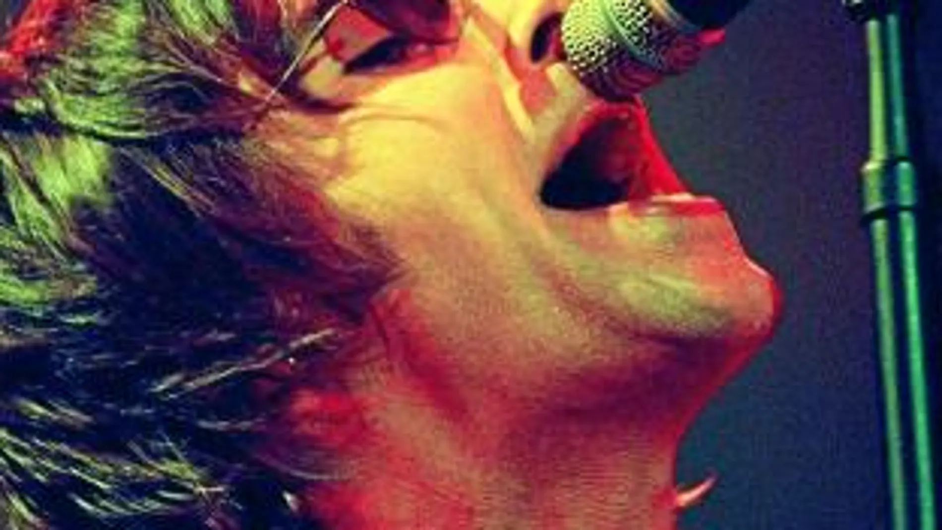 Liam Gallagher, durante un concierto en California en 1999