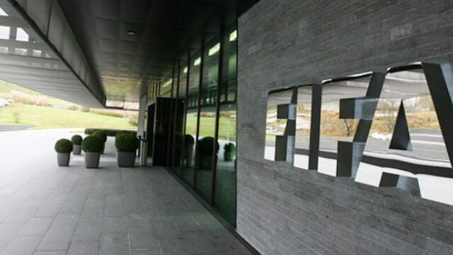 Estados Unidos formaliza petición de extradición de siete dirigentes de FIFA