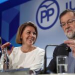 Mariano Rajoy y María Dolores de Cospedal durante la reunión de la Junta Directiva Nacional del PP. EFE/Mariscal