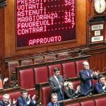 Diputados durante la votación de la ley de reforma política