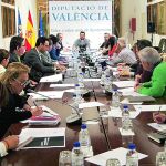 El diputado de Transparencia y Gobierno abierto, Roberto Jaramillo, reunido con los 24 alcaldes la semana pasada