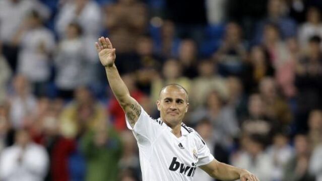 1-3. El Real Madrid no salva ni el orgullo en un fin de ciclo