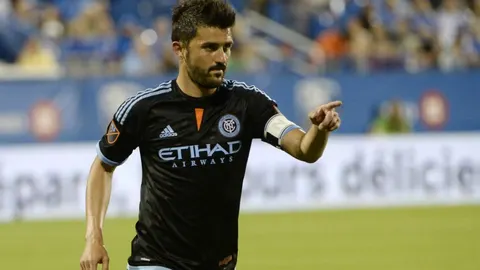 David Villa celebra uno de sus goles