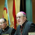 El arzobispo de Valencia, Carlos Osoro, durante el encuentro