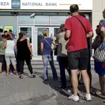  Grecia prorroga el cierre de los bancos hasta el 13 de julio