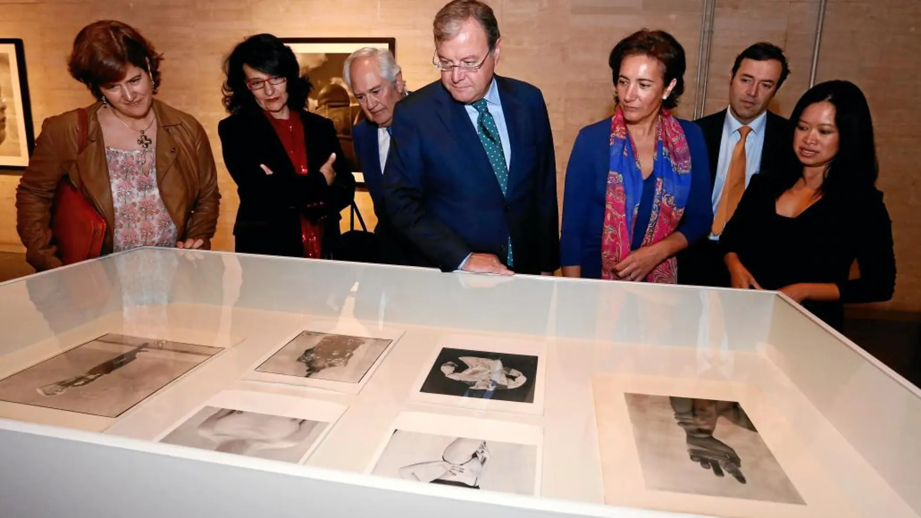 La consejera María Josefa García Cirac visita el Musca, junto al alcalde de León, Antonio Silván, entre otros