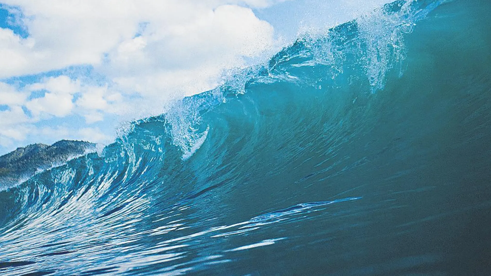 ¿Cuánta energía hay en las olas del mar?