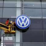 La Fiscalía pide investigar a Volkswagen por fraude y delitos medioambientales