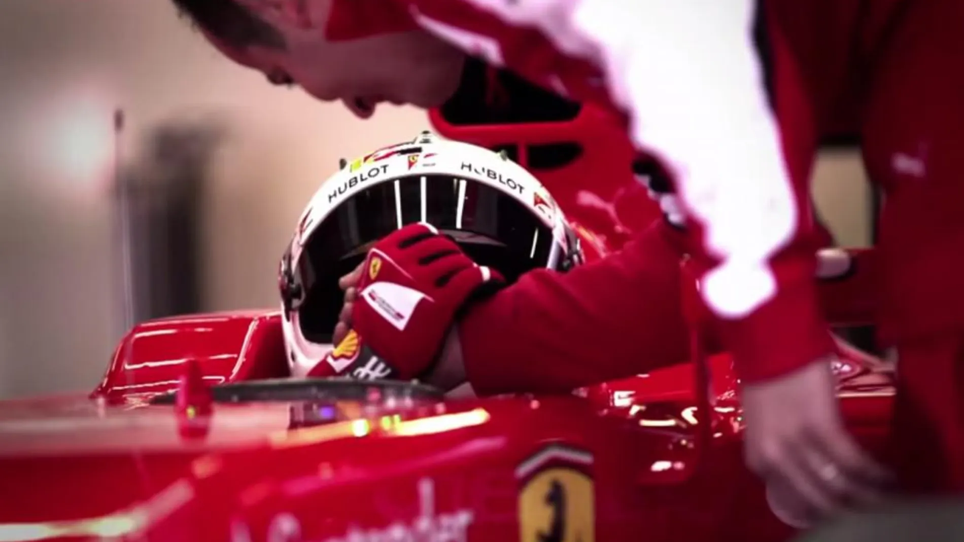 La tecnología ayuda a la sociedad de la mano de Santander y la Scuderia Ferrari