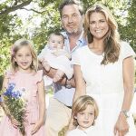 La princesa y Chris O'Neill tienen tres hijos: Leonor (4), Nicolás (3) y la bebé Adriana