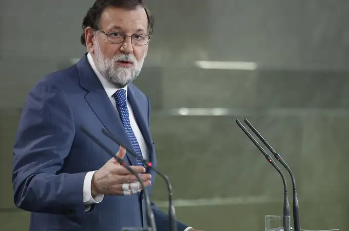 Rajoy gana tiempo con Cifuentes
