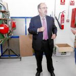 El consejero de Educación, Fernando Rey, visita un centro de Formación Profesional de la provincia de León