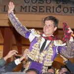 Julián López «El Juli» sale a hombros de la plaza de toros de Zaragoza