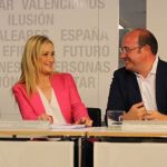 El presidente de la Región de Murcia y secretario general del PPRM, Pedro Antonio Sánchez (dcha.), en el Comité Ejecutivo Nacional en Madrid, ayer