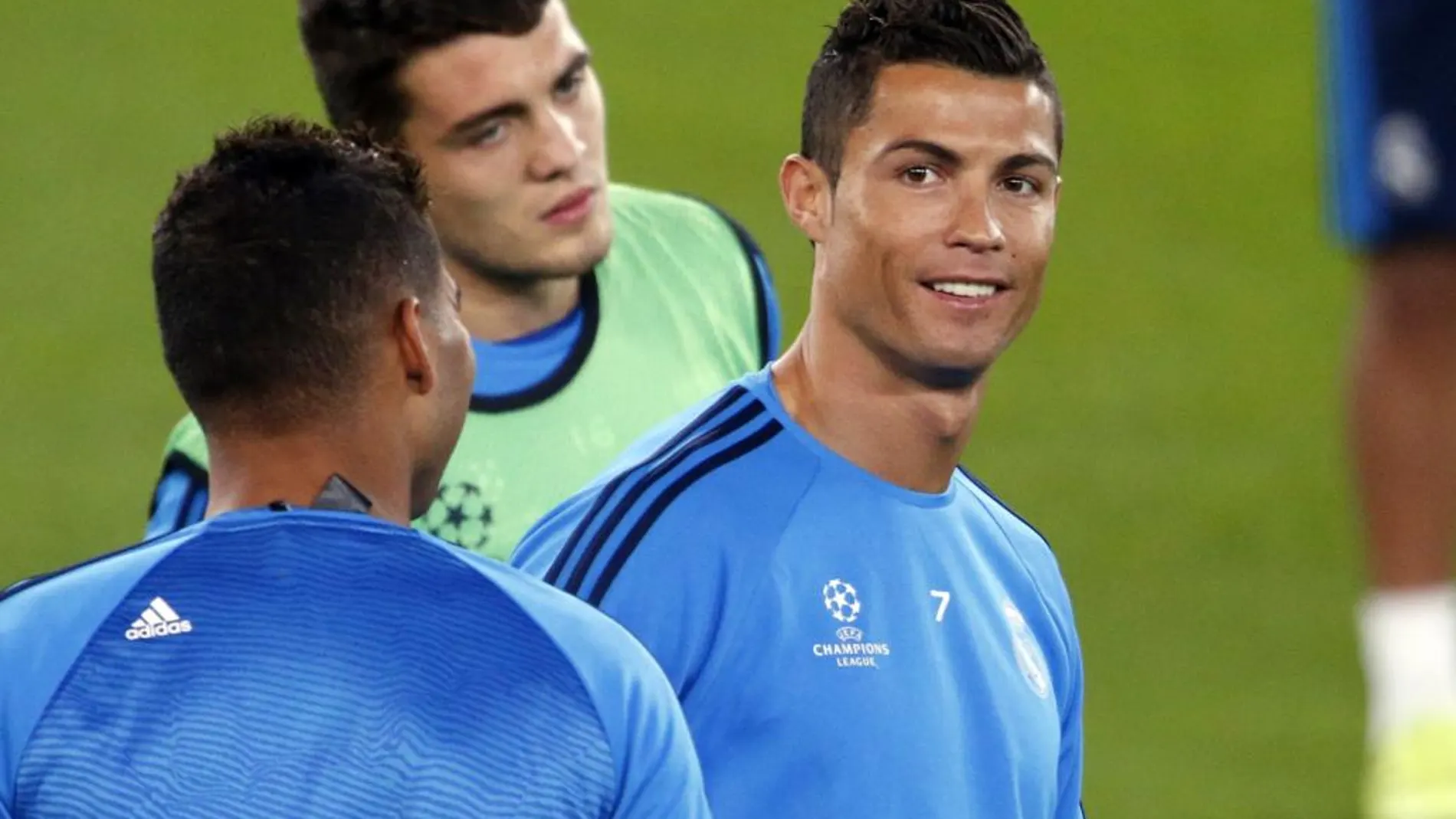 Cristiano Ronaldo, en el entrenamiento de ayer