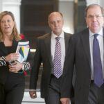 El presidente Juan Vicente Herrera, antes de presentar los Presupuestos junto a Pilar del Olmo y José Armando Baeta