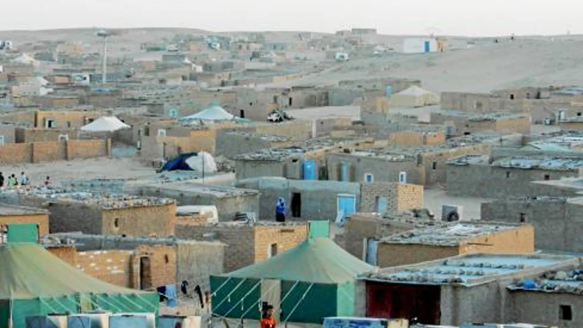 Vista general de un campo de refugiados saharauis en TInduf