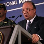 El ministro de Defensa, Luis Carlos Villegas, ofrece una rueda de prensa hoy, martes 4 de Agosto de 2015, en la sede del ministerio de Defensa, en Bogotá
