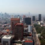 Panorámica de una parte de la zona urbana, este lunes 15 de junio, de Ciudad de México (México)