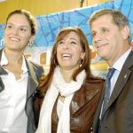 Esperanza García, que fue cabeza de lista de C's en Barcelona, posa con Sánchez-Camacho y Fernández