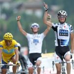 Contador, más líder tras llegar segundo en la etapa reina del Tour
