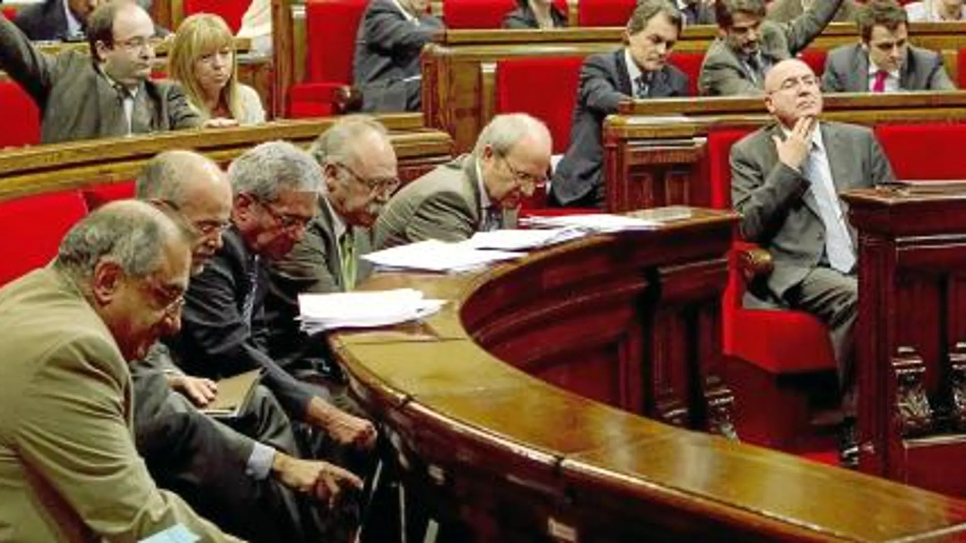Zapatero cambiará las leyes precisas para atender las demandas de Montilla