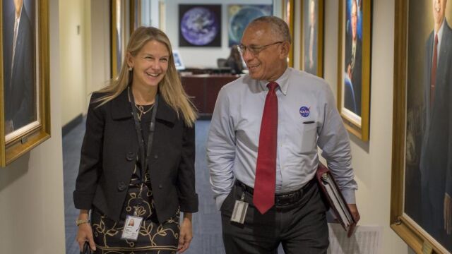 La administradora adjunta de la NASA, Dava Newman, en una imagen de archivo