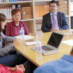 Reunión del Consejo Asesor (de izda. a dcha.): Antonio Sanabria, Garzón, Bibiana Medialdea, María Pazos, Sánchez Mato y Nuria Alonso