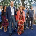 Zapatero dice que regulará los salarios de los directivos