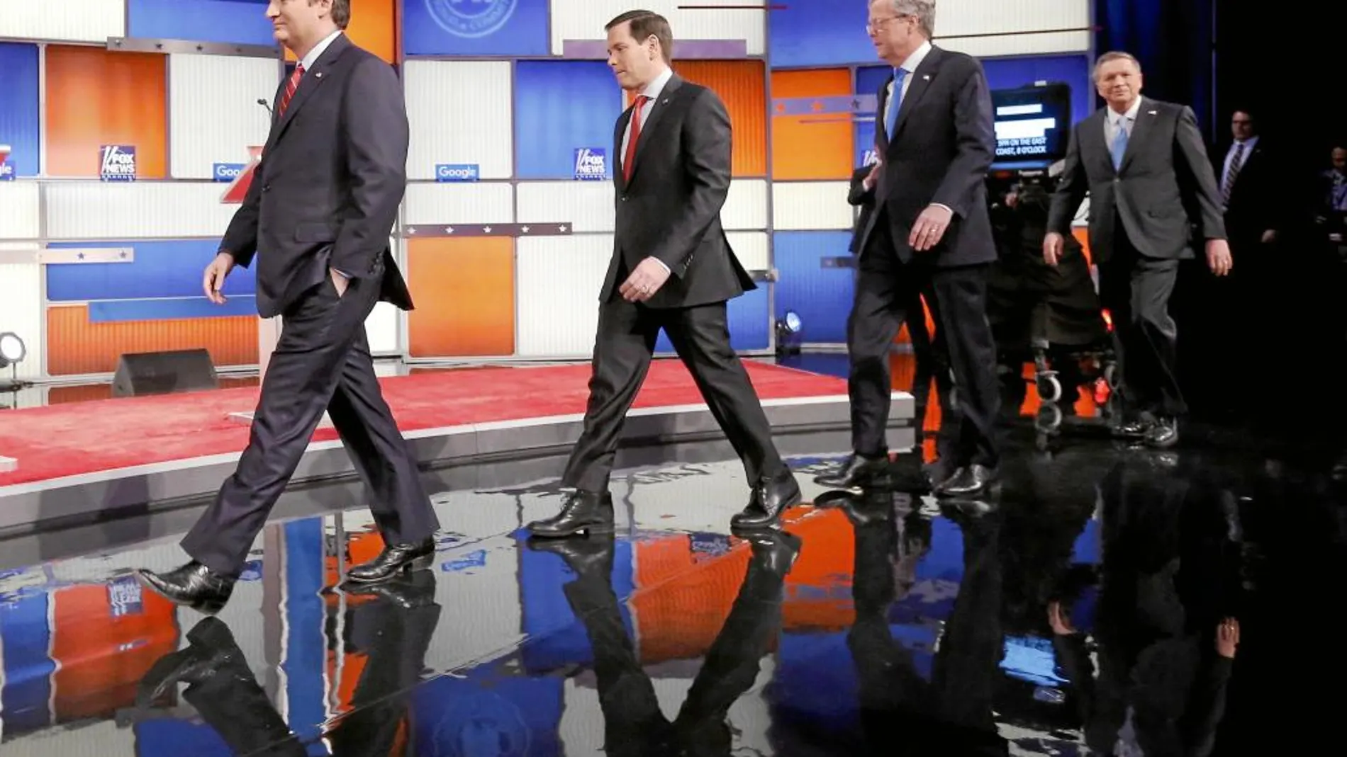 Un momentos del debate de los precandidatos republicanos al que no acudió el magnate Trump