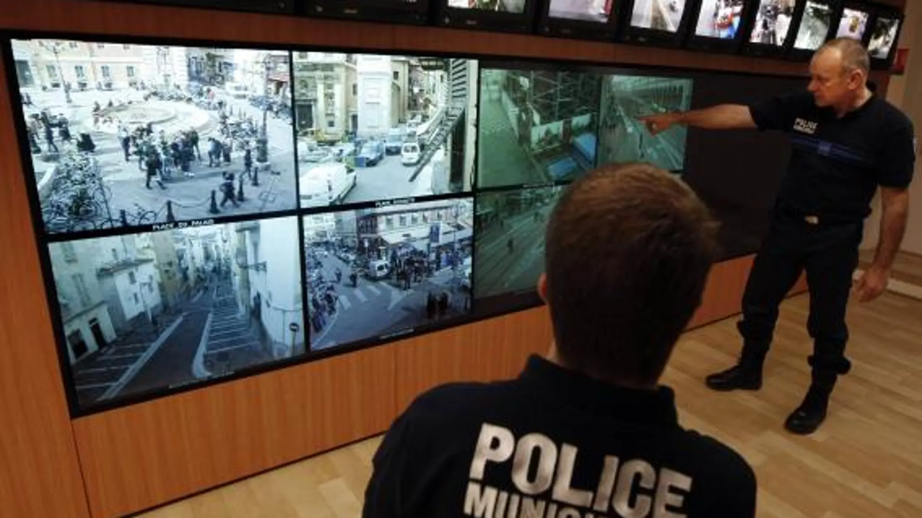 Francia eleva la vigilancia policial por una amenaza terrorista
