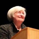 La presidenta de la Reserva Federal (Fed) de EEUU, Janet Yellen al inicio de su discurso en la University of Massachusetts
