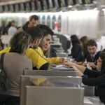Imagen de los mostradores de facturación del aeropuerto de Barajas, ayer