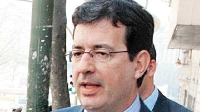 Dívar: «España no puede ser el gendarme judicial del mundo»