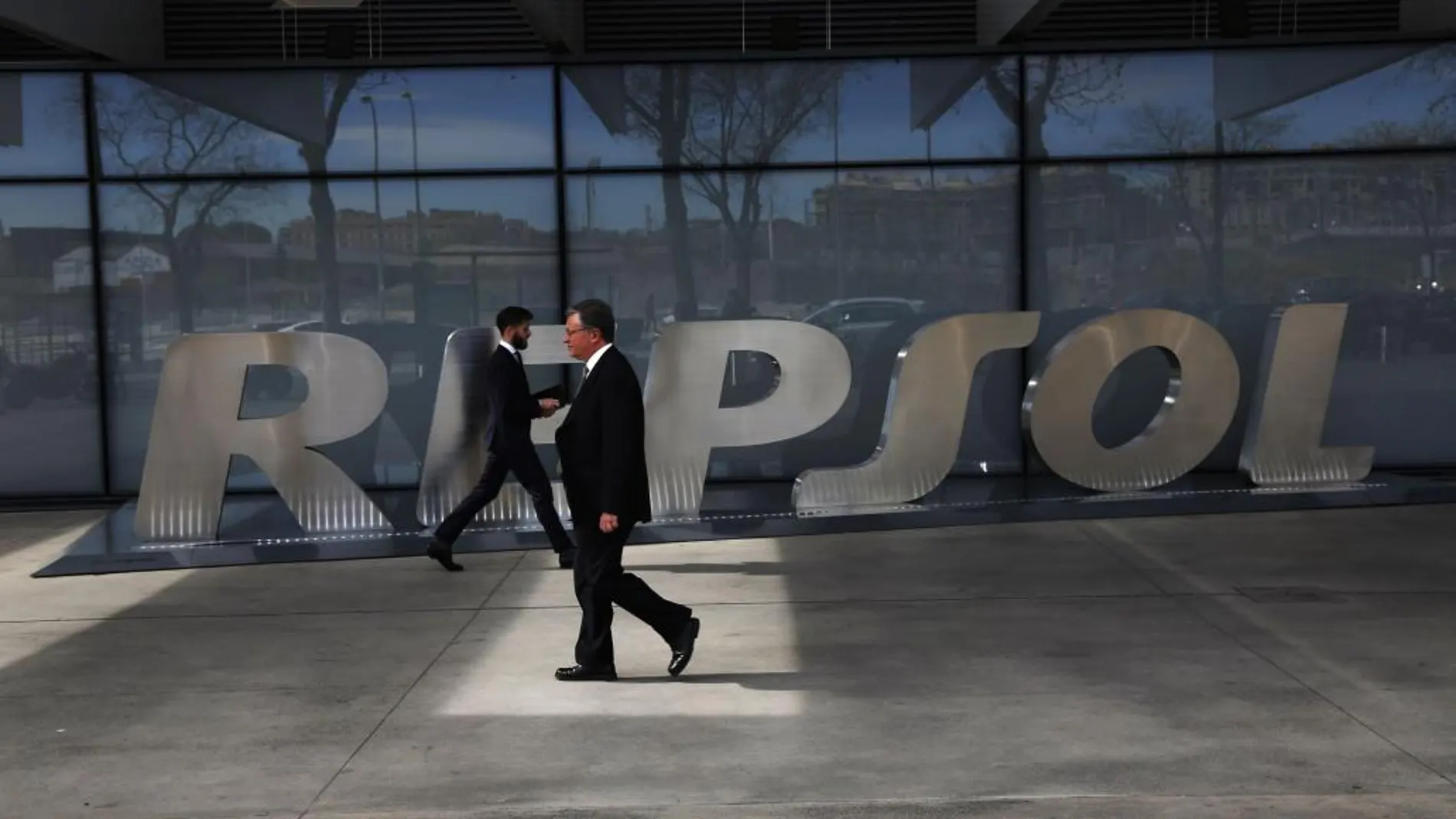 Repsol prevé desinversiones por valor de 6.200 millones de euros hasta 2020
