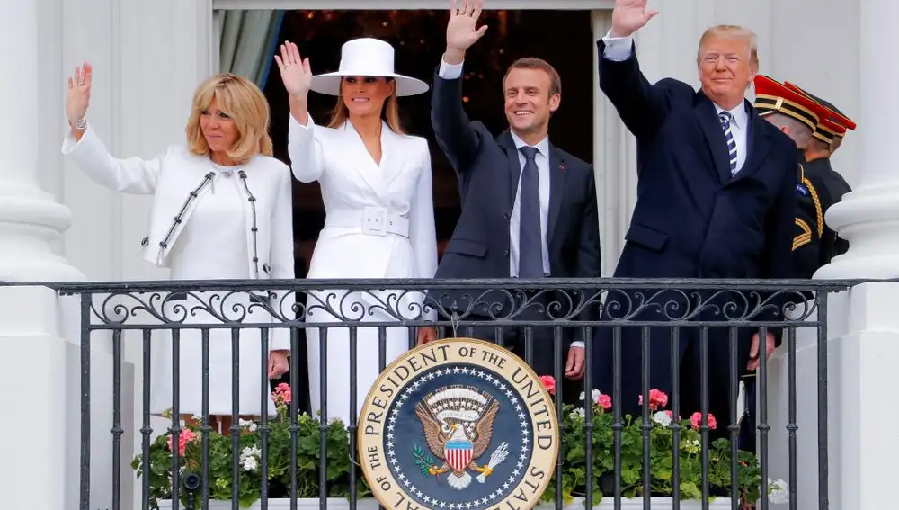 Donald Trump, Melania, Emmanuel Macron, y su esposa, Brigitte en la Casa Blanca