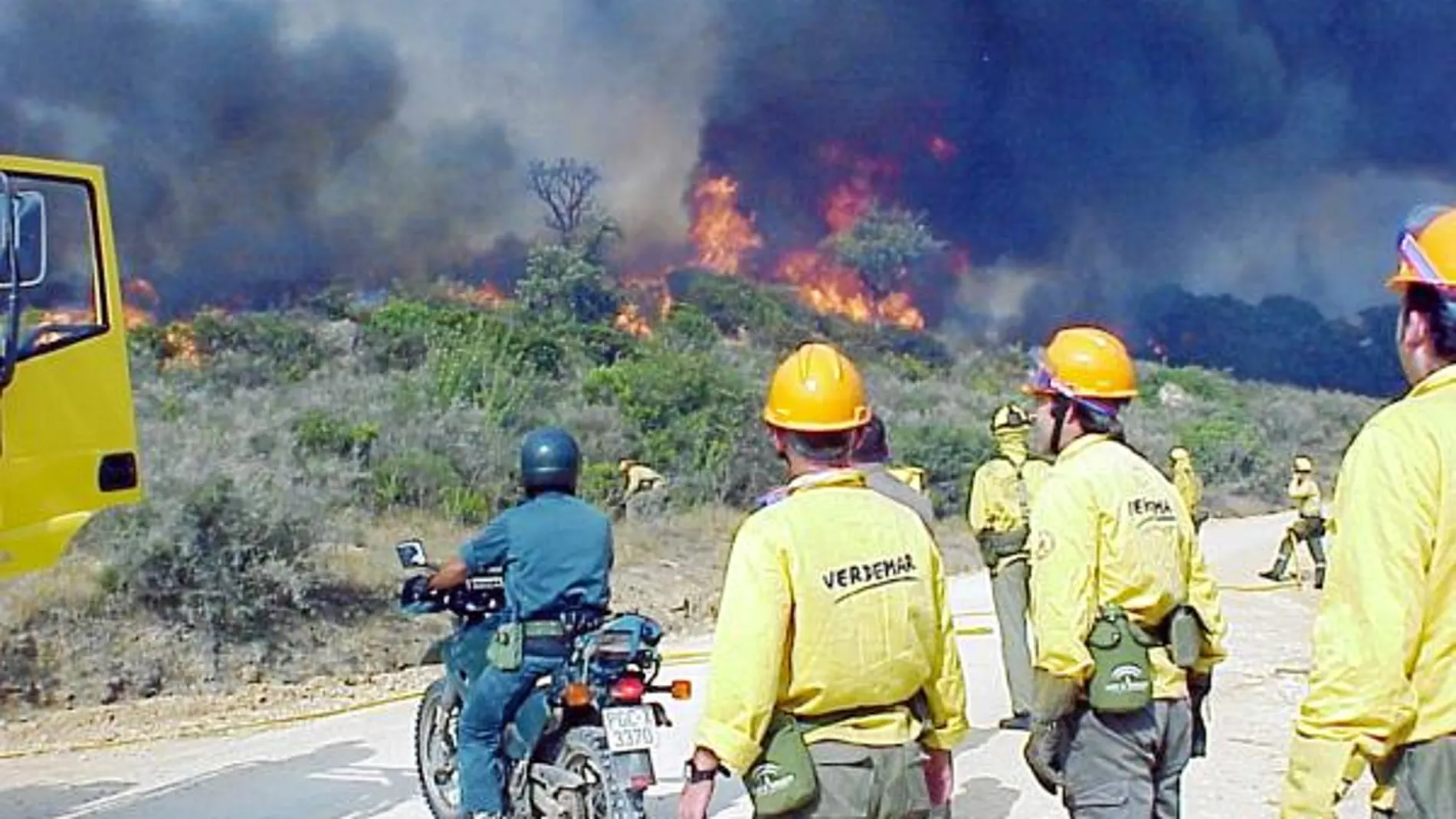 «Deficiente» política antincendios de la Junta