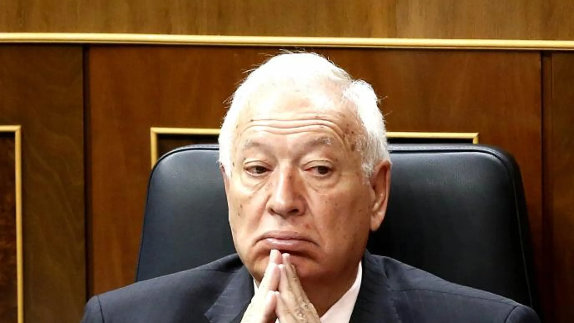 Moncloa «cruza los dedos» para que Margallo no se salga de la agenda acordada